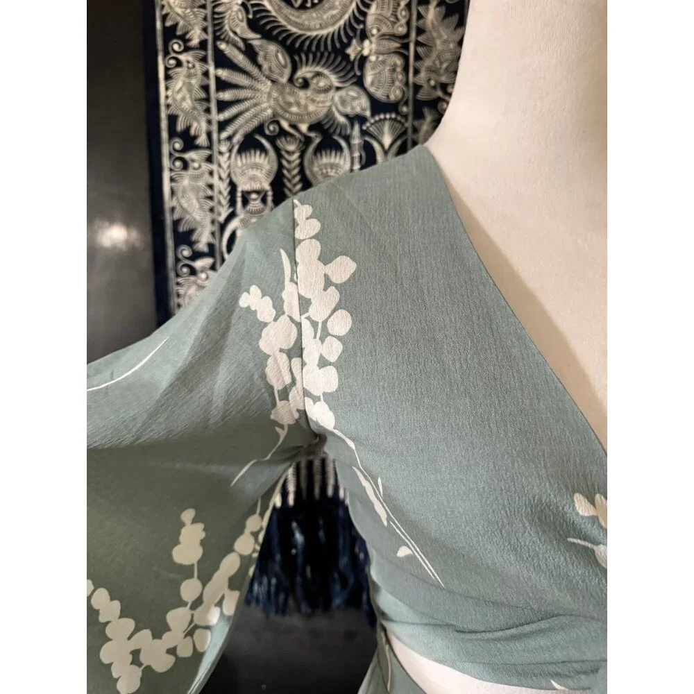 Here Comes The Sun Womens Floral Size S Tie Front Coconut Girl Mini Dress Resort - Picture 5 of 16